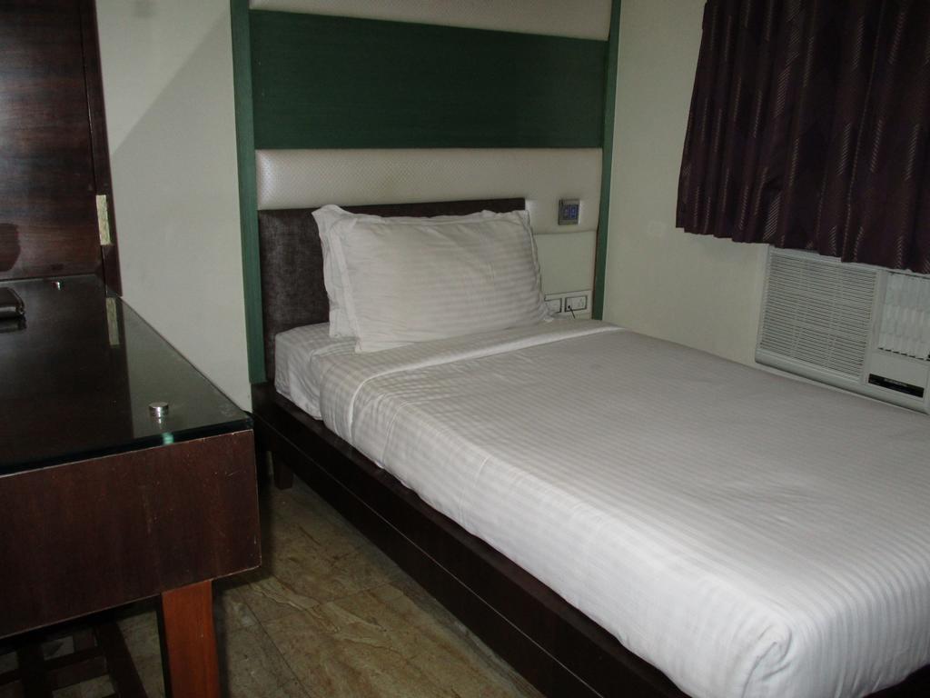 Hotel Sapna Bombay Exterior foto